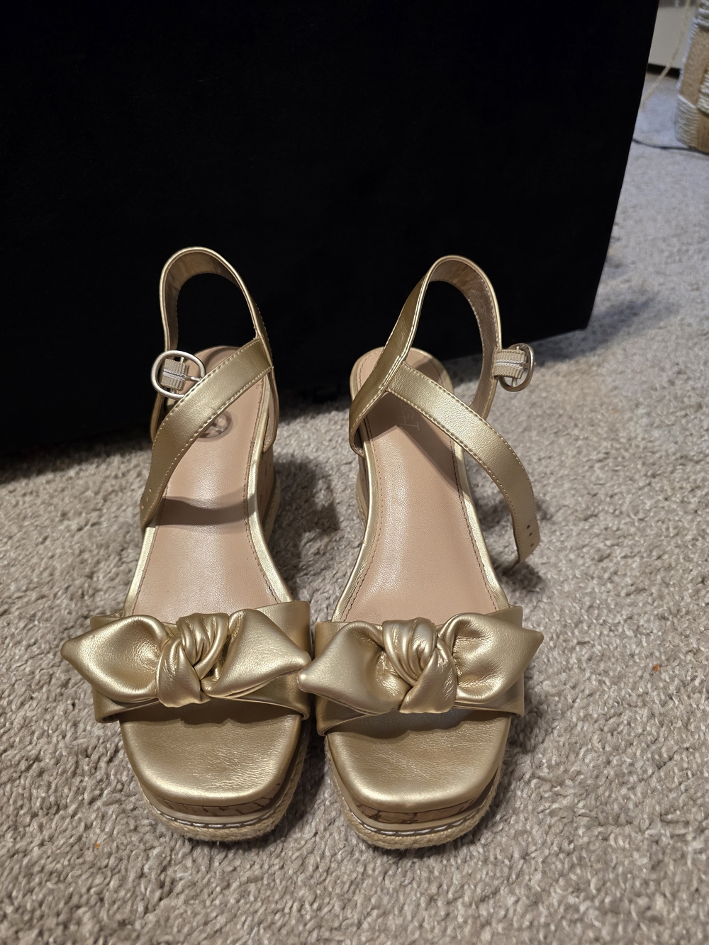 Limelight Gold Knot-Front Wedge Sandals